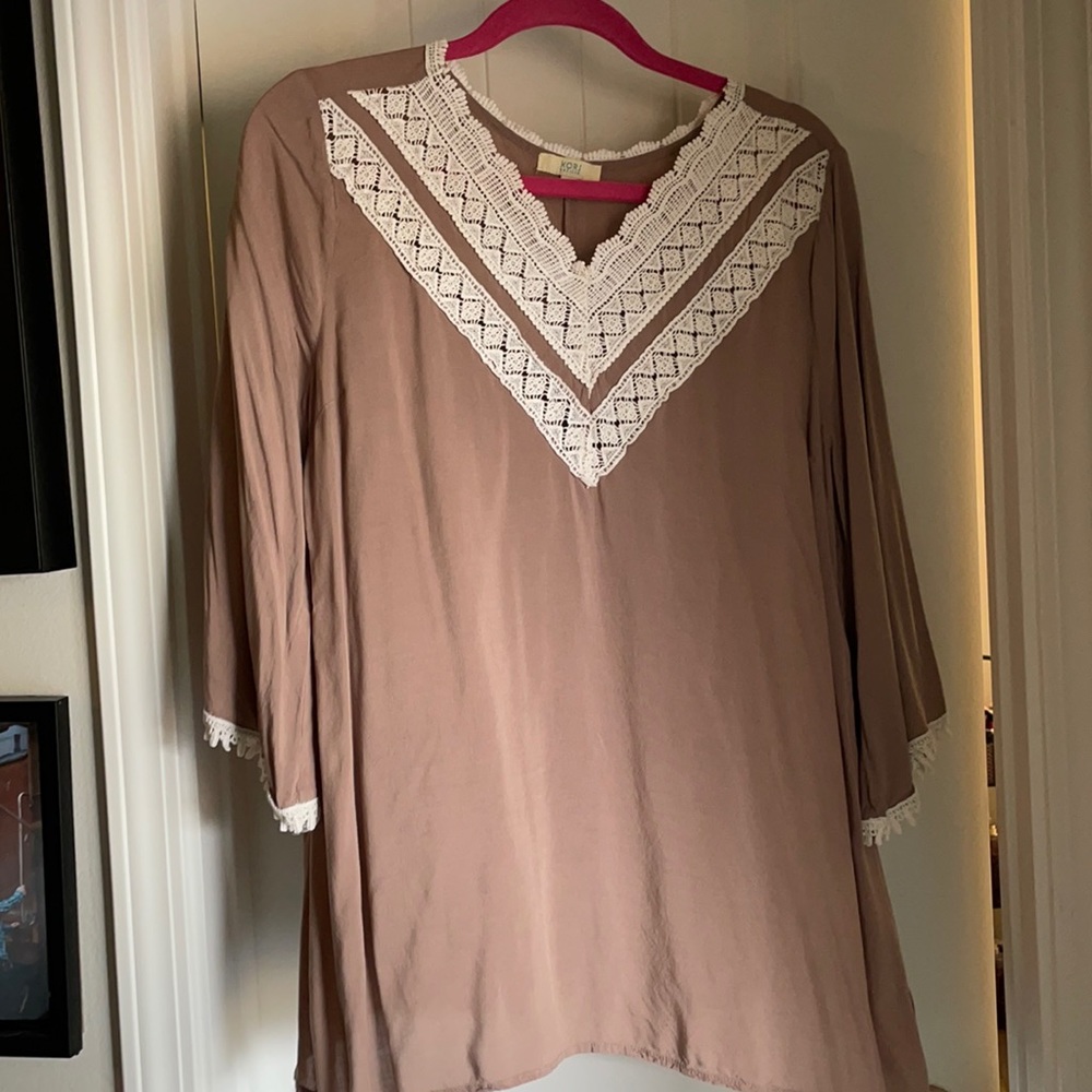 Size large top NWOT
